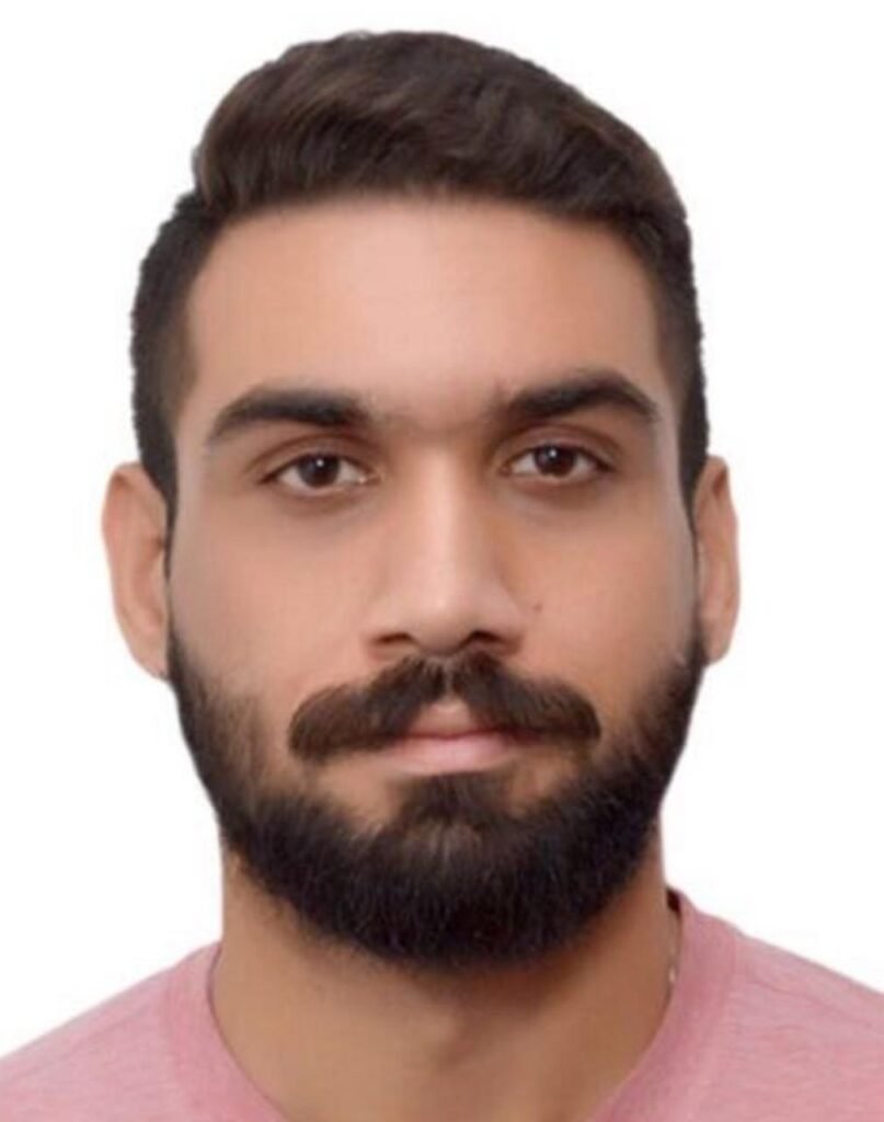 Kabir Essai